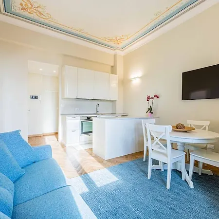 Apartman Cavallotti 70 - Renovated With A Sea View