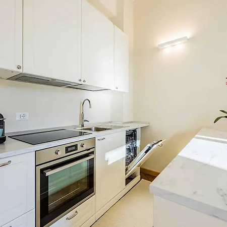 Apartman Cavallotti 70 - Renovated With A Sea View