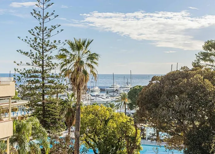 Cavallotti 70 - Renovated With A Sea View דירה