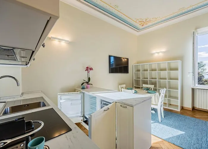 דירה Cavallotti 70 - Renovated With A Sea View סנרמו