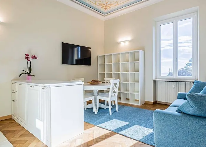 דירה Cavallotti 70 - Renovated With A Sea View *