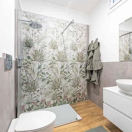 Apartment Cavallotti 70 - Renovated With A Sea View