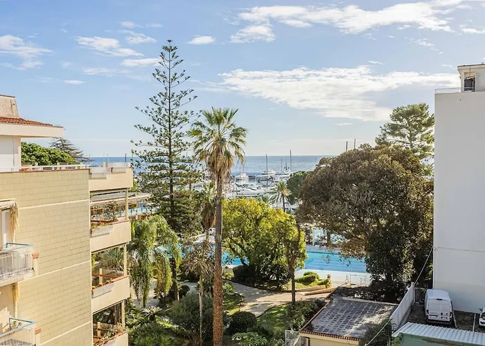 Cavallotti 70 - Renovated With A Sea View Апартаменты